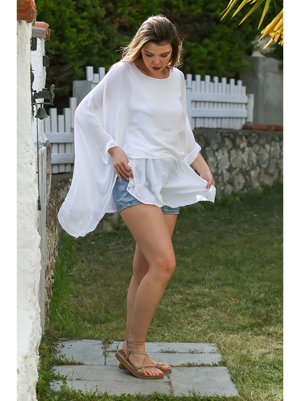 Beyaz Havuz Yaka Yarasa Kol İnce Astarlı Çift Katlı Casual Oversize Dokuma Bluz 75 85-5