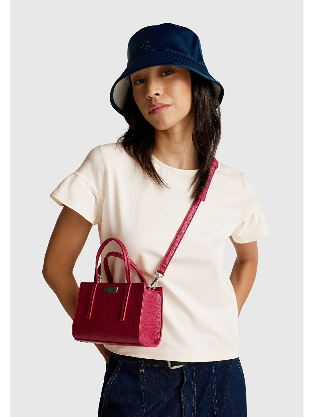 Ekru Kadın Krem Pamuk Karışımlı Kolları Fırfır Detaylı T-Shirt