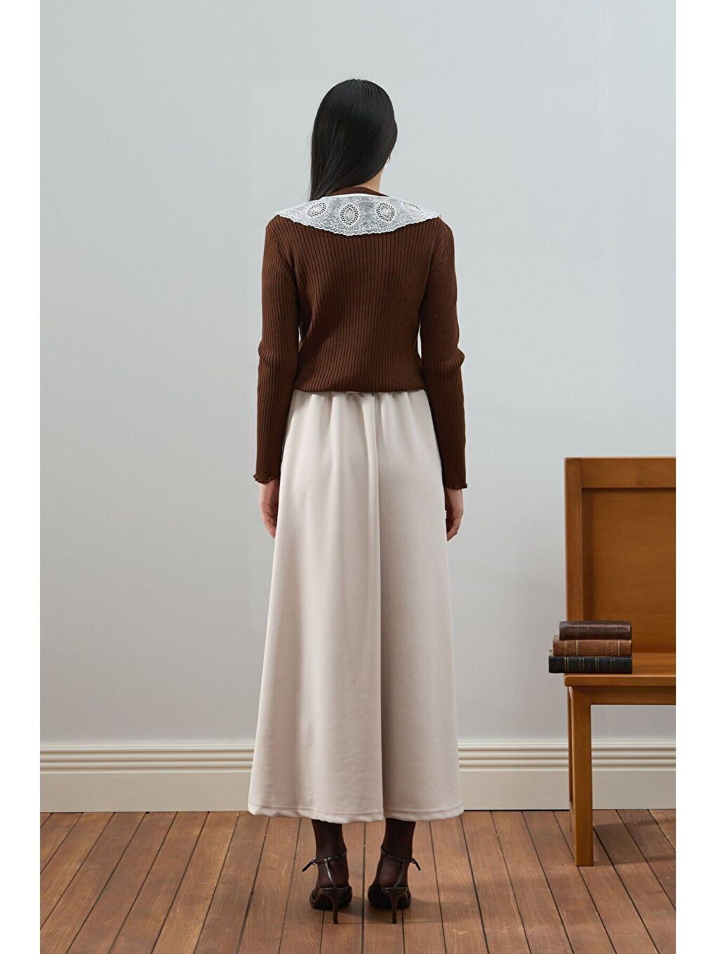 Ekru Krem Scuba Etek-2