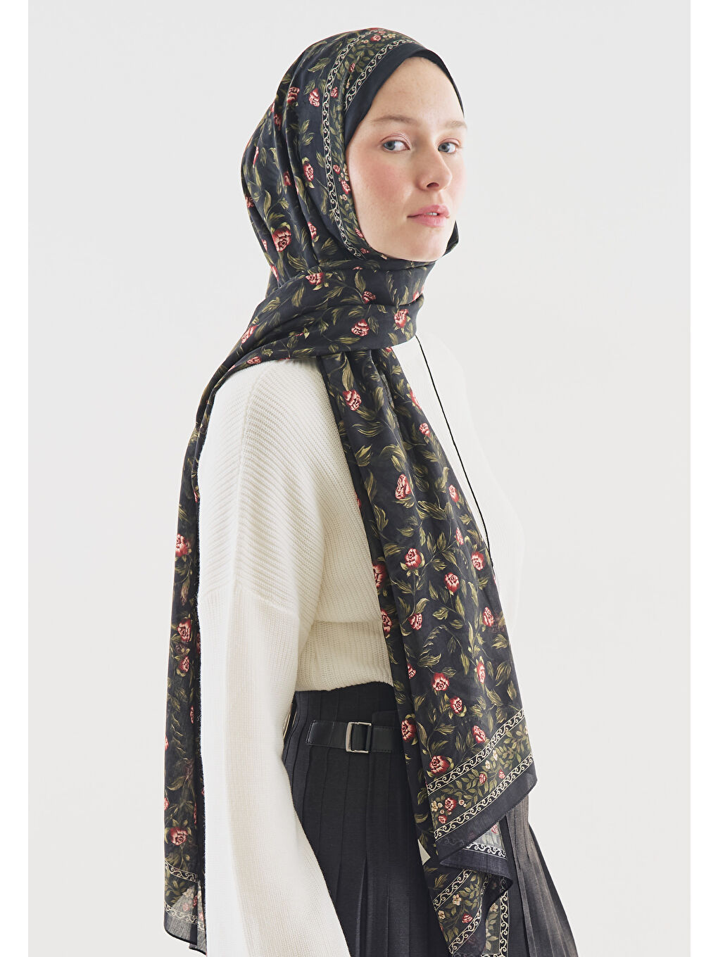 Siyah LEANA DESENLİ PAMUK VİSKON ŞAL SİYAH-2