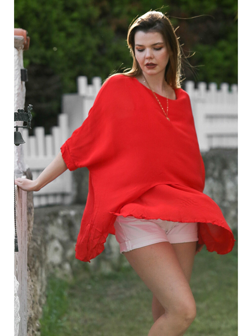 Kırmızı Narçiçeği Havuz Yaka Yarasa Kol İnce Astarlı Çift Katlı Casual Oversize Dokuma Bluz 75 85-2