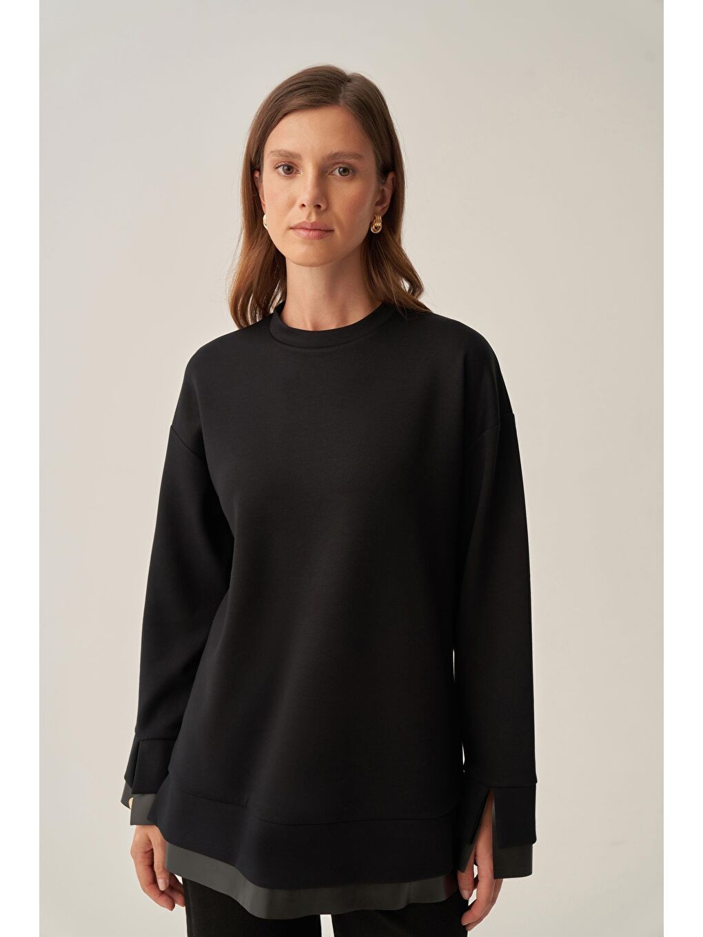 Siyah-Yumuşak Dokulu Deri Garnili Tunik-3