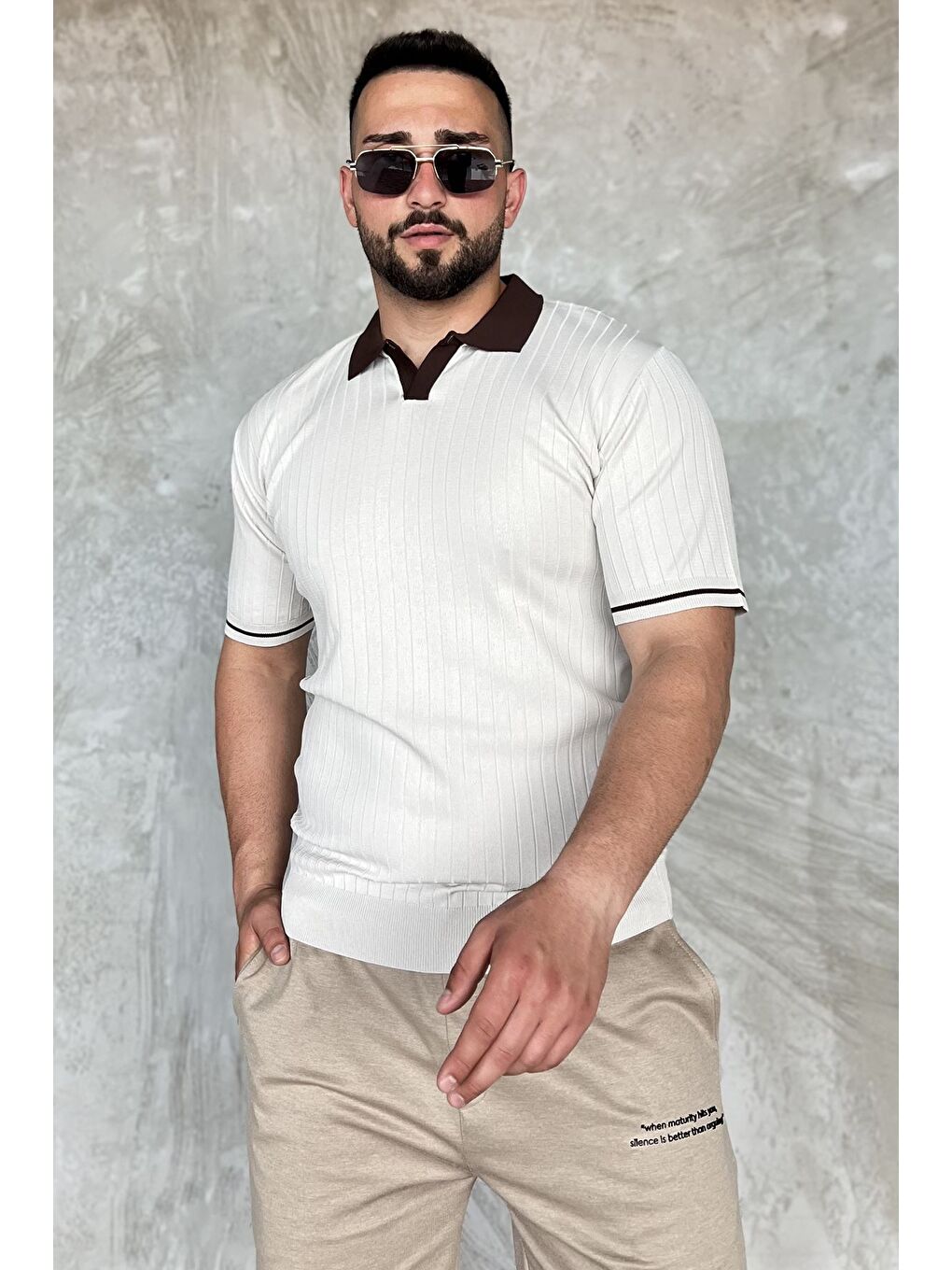 Bej Erkek Polo Yaka Kendinden Çizgi Desenli Triko Tişört-1