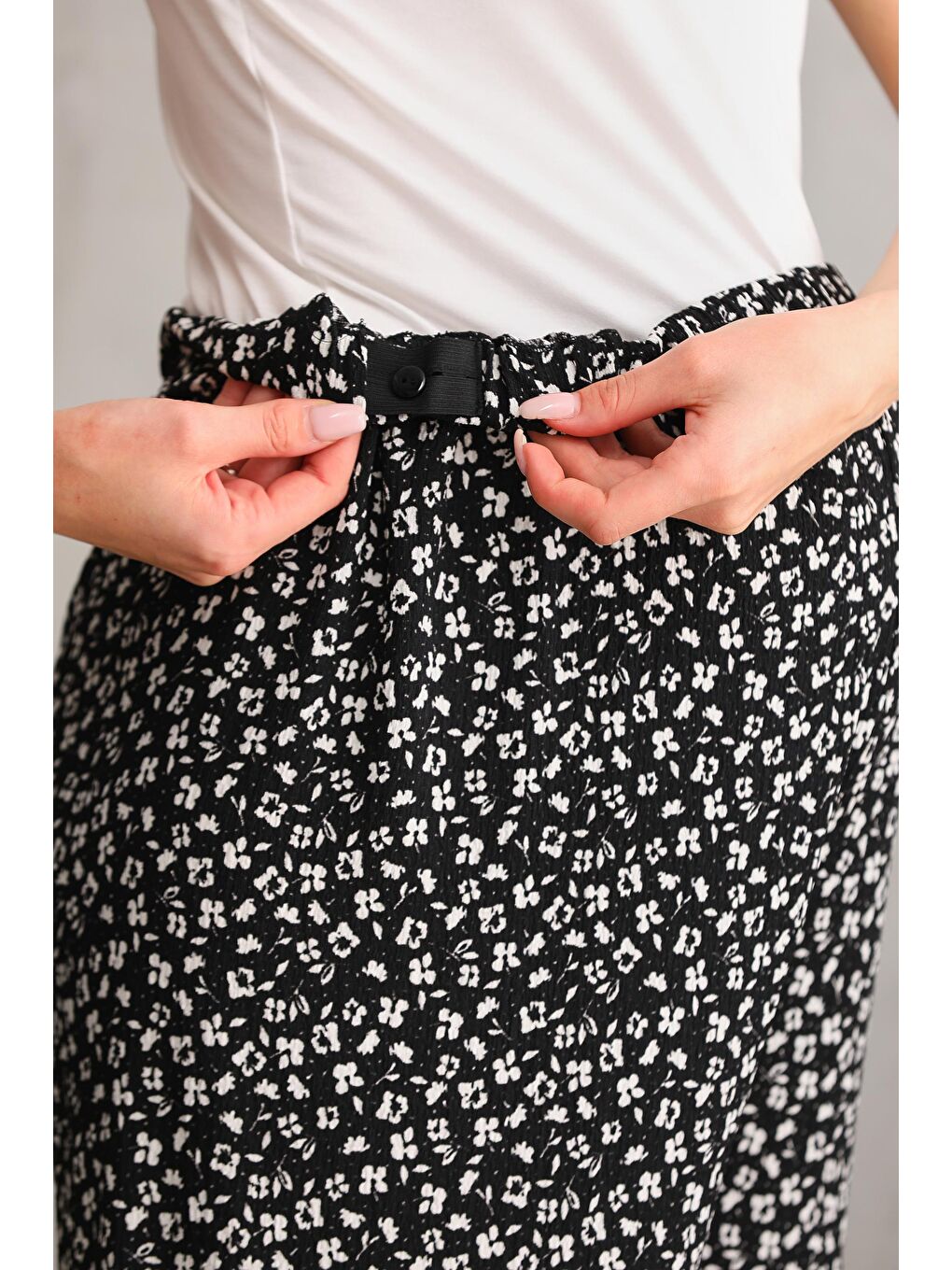 Siyah Hamile Baskılı Dokuma Kumaş Bol Pantolon-5