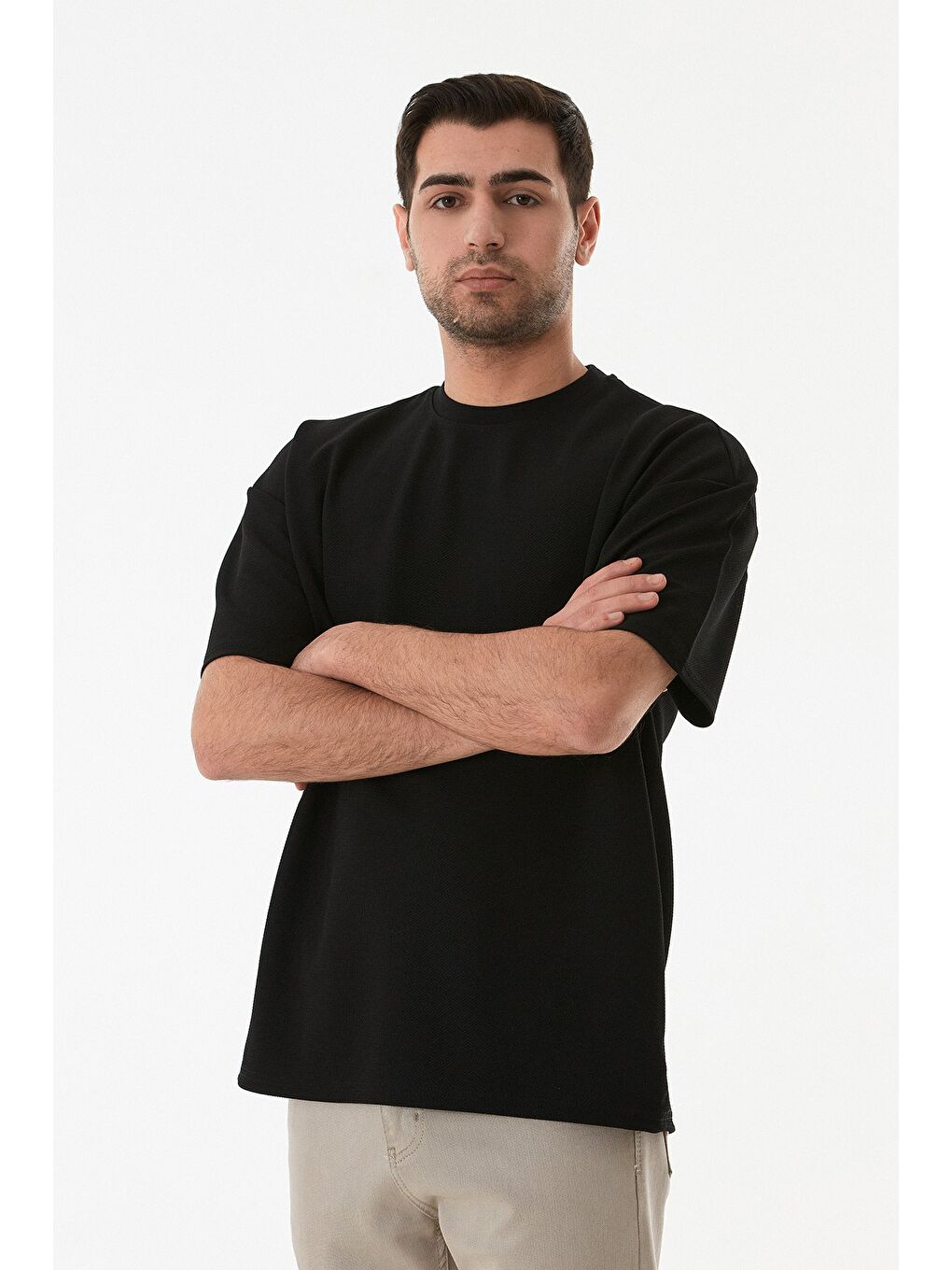 Siyah Basic Bisiklet Yaka Tişört-1