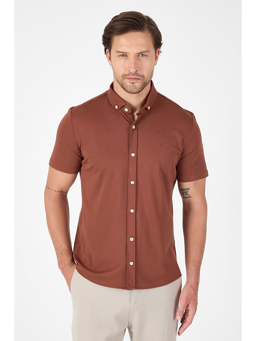 Kahverengi Kiremit Kısa Kol Düğmeli Yaka Cepsiz Performans Ürün Slim Fit Büyük Beden Gömlek 1004250256-4