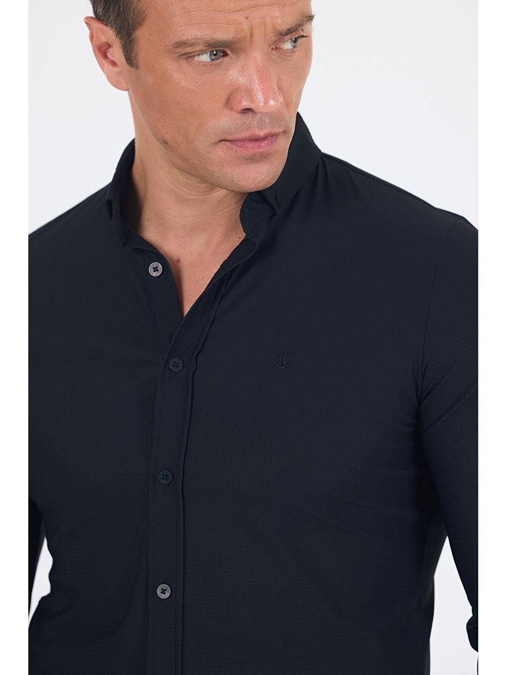 Siyah Smart Düğmeli Yaka Uzun Kol Cepsiz Slim Fit Esnek Gömlek Gömlek 1004250252-3