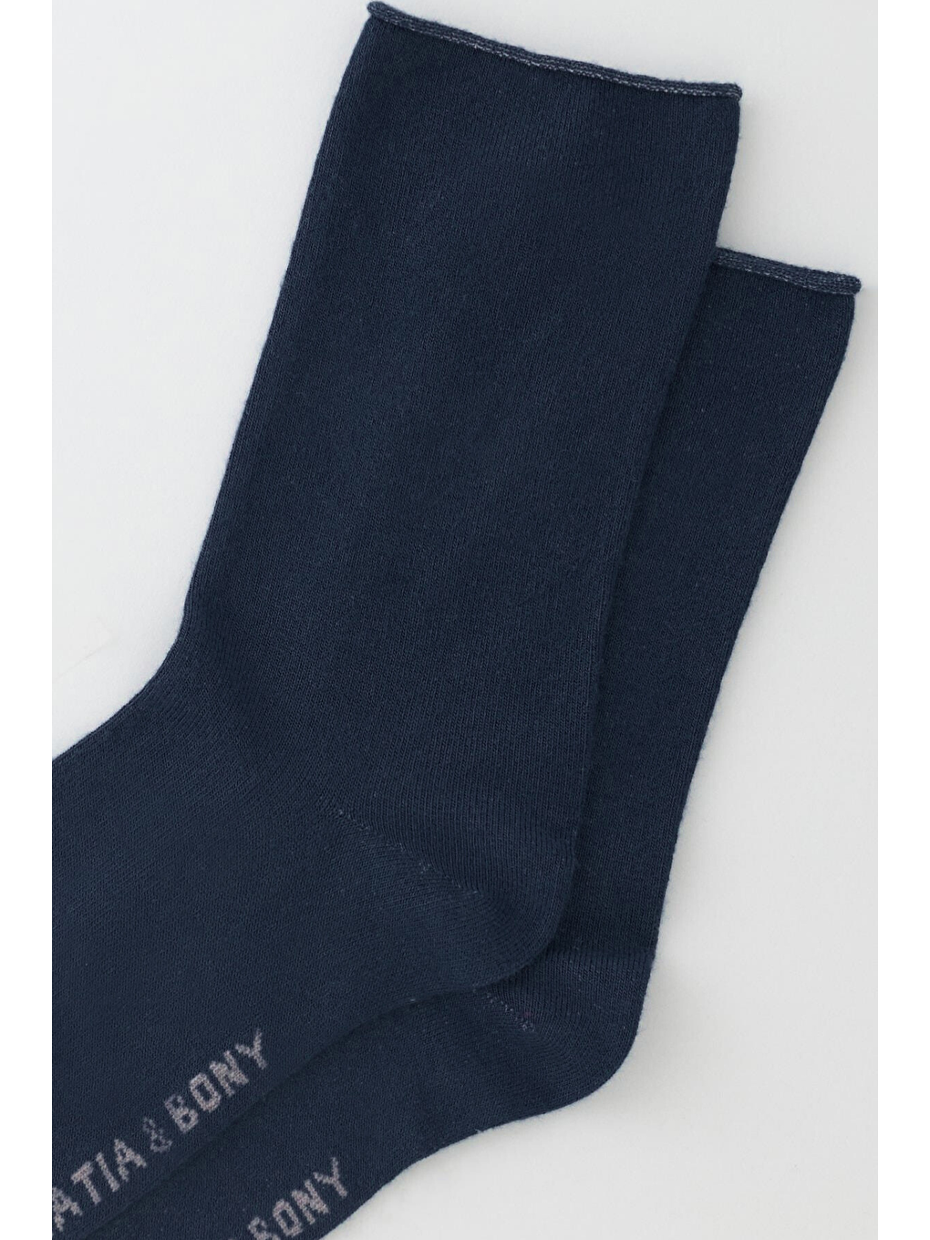 Kadın Lacivert Renkli Lastiksiz Modal Kumaş İnce Soket Çorap-1