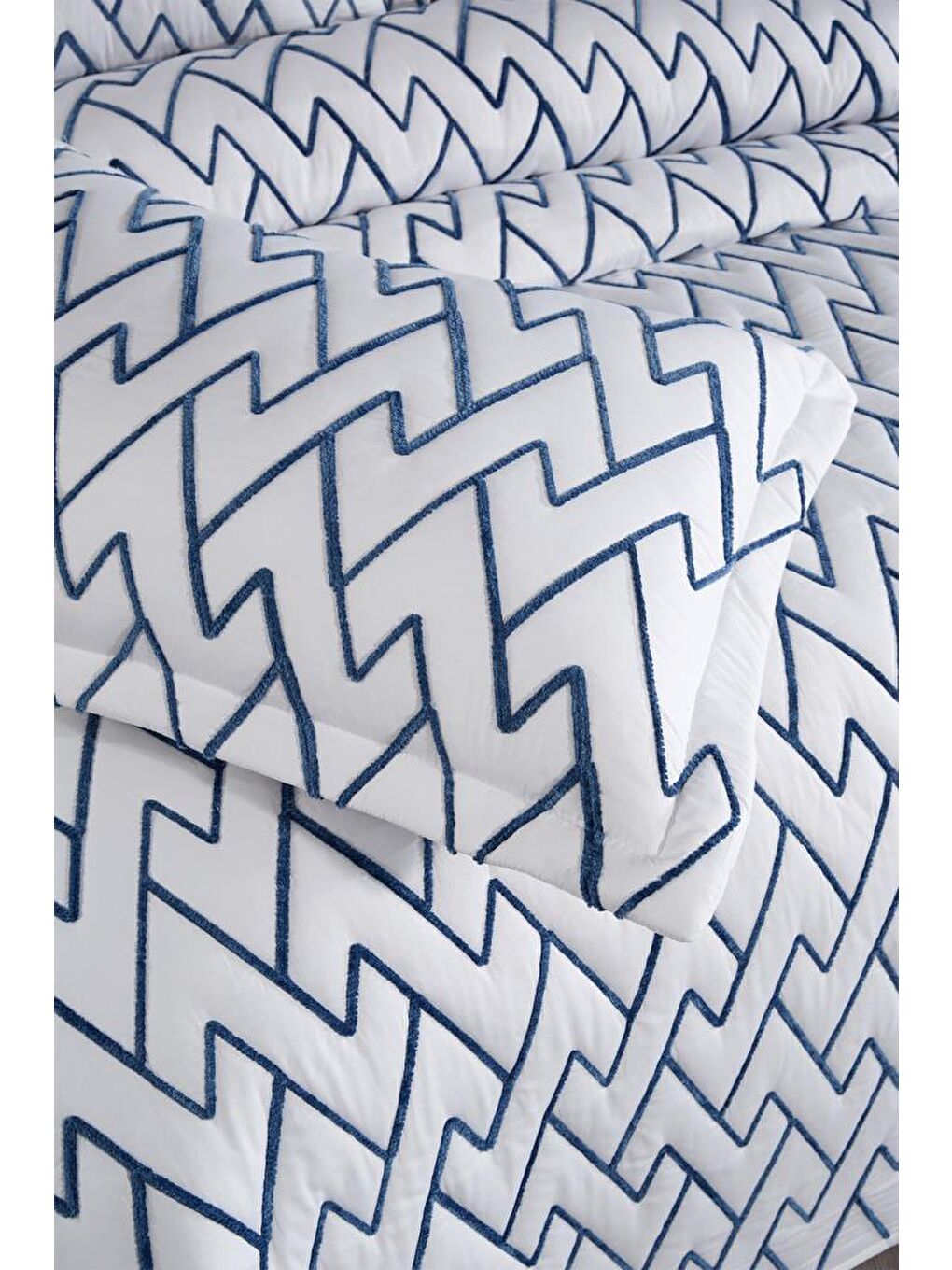 Karışık Maria Kapitoneli Çift Kişilik Yatak Örtüsü 230x240 Krem Mavi-4