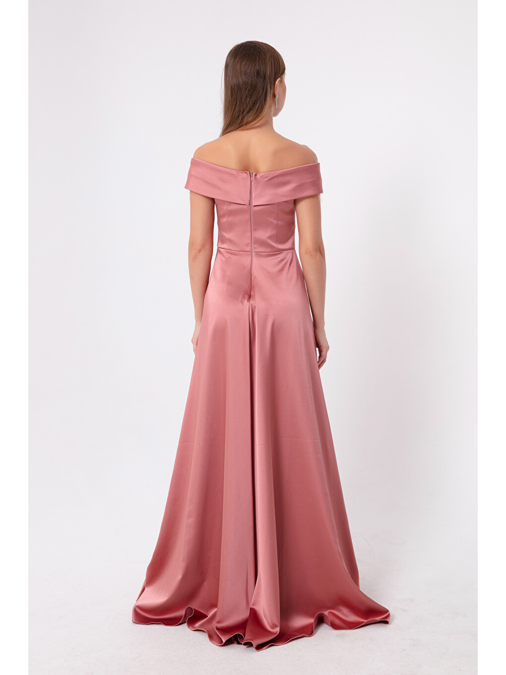 Pembe Kadın Somon Kayık Yaka Saten Abiye & Mezuniyet Elbisesi-4