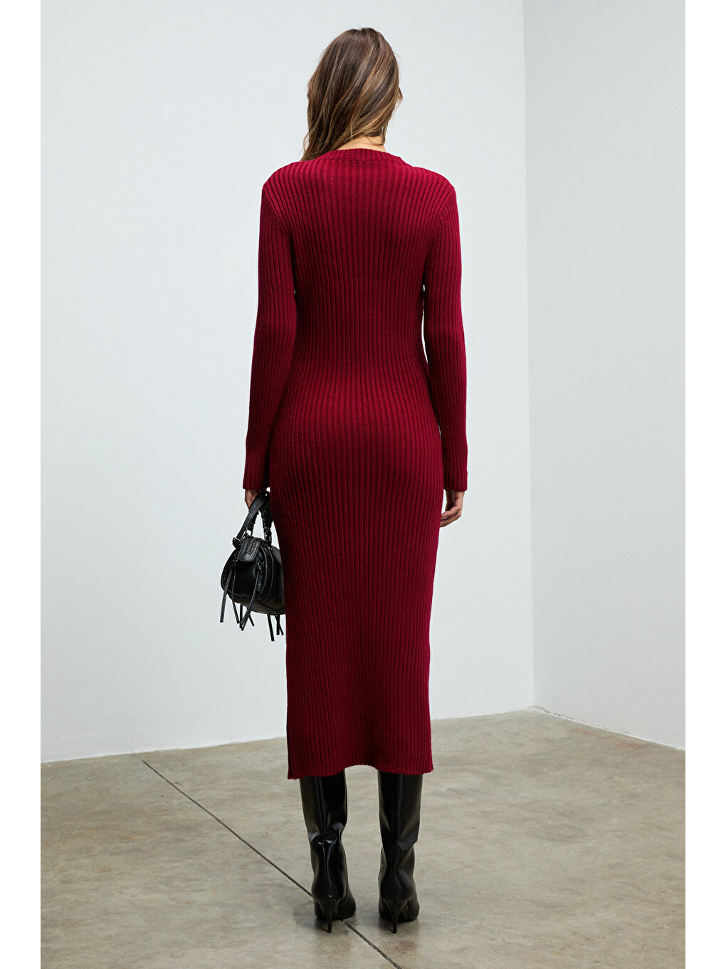 Soreya Kadın Yuvarlak Yaka Çizgi Desenli Yırtmaçlı Slim Fit Triko Bordo Elbise-5