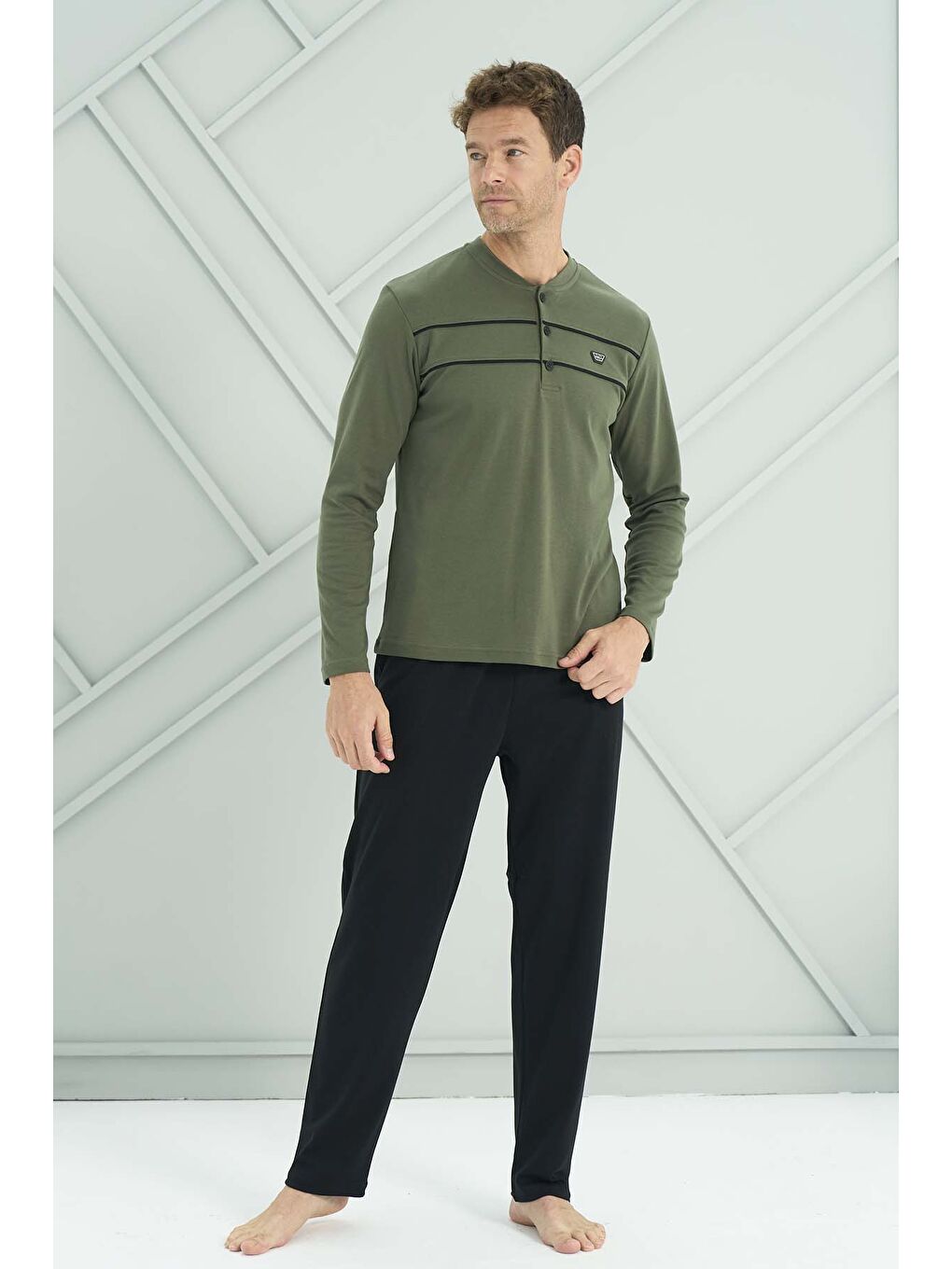 Siyah Erkek Penye Uzun Kol Pijama Takımı 2210 Acı Yeşil01-3