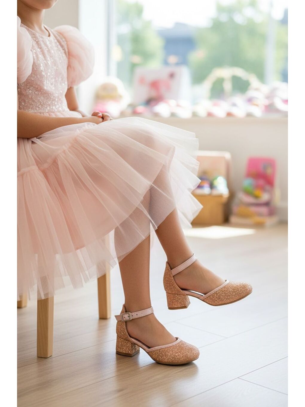 Bej Kız Çocuk Payetli Abiye Ayakkabı