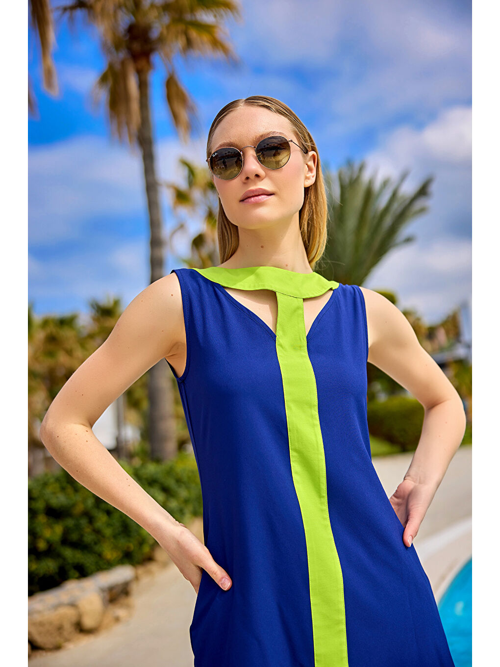 Lacivert Yarı Kapalı Mayo H2502-2-1