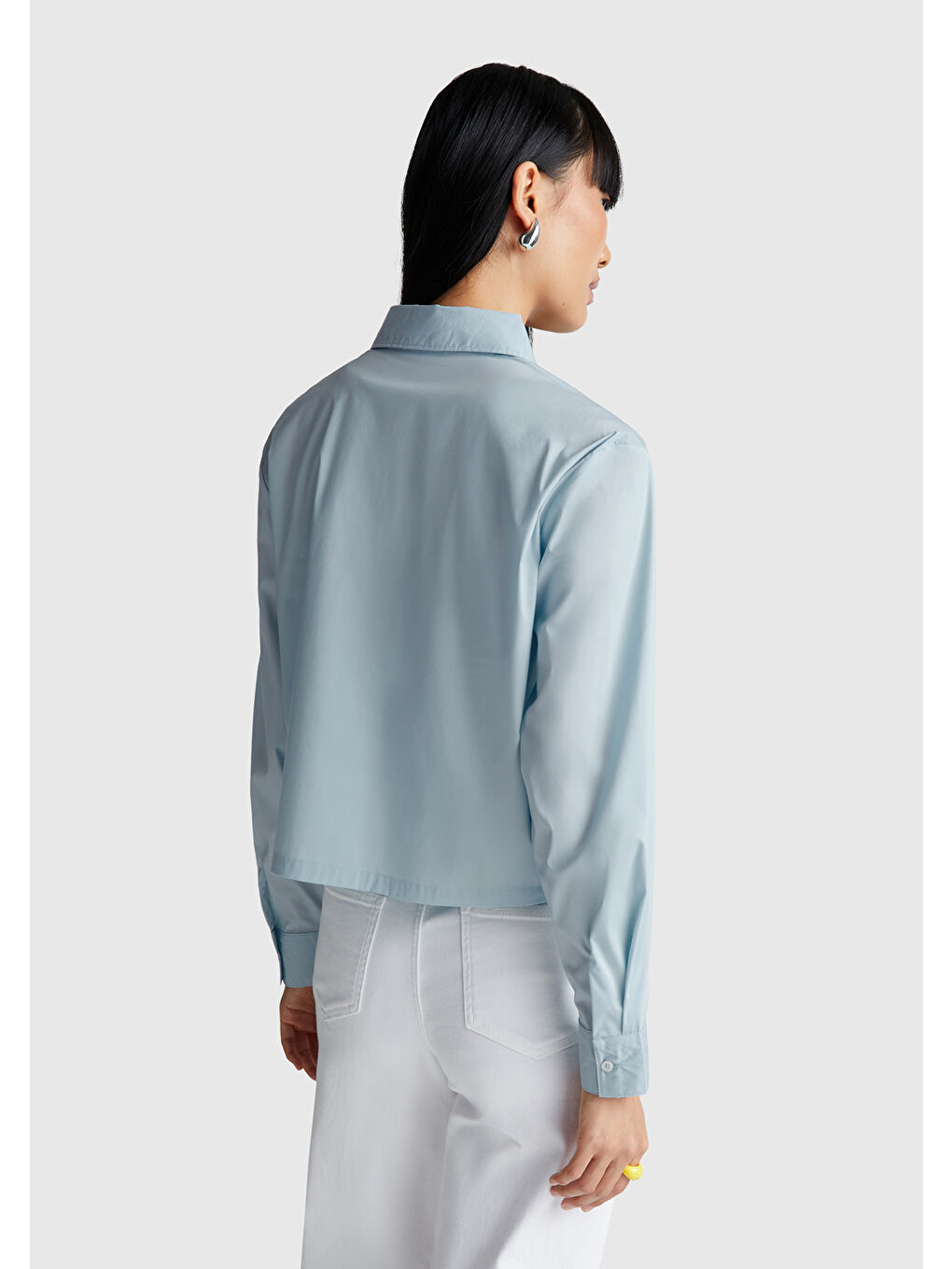 Kadın Açık Mavi Pamuk Karışımlı Streç Poplin Gömlek-1