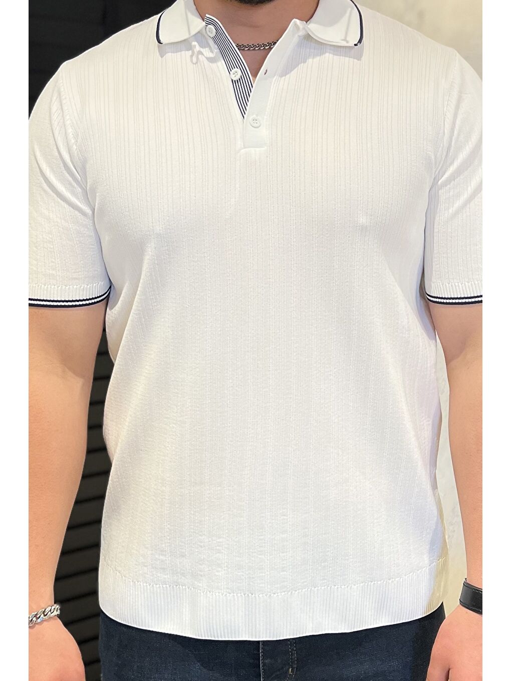 Beyaz Erkek Polo Yaka Yarım Düğmeli Triko Tişört-3