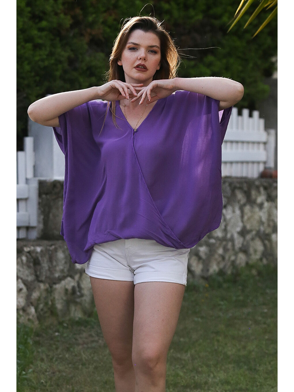 Mor Kruvaze Yaka Yarasa Kol Düğmeli İnce Casual Oversize Dokuma Bluz 75 85-1