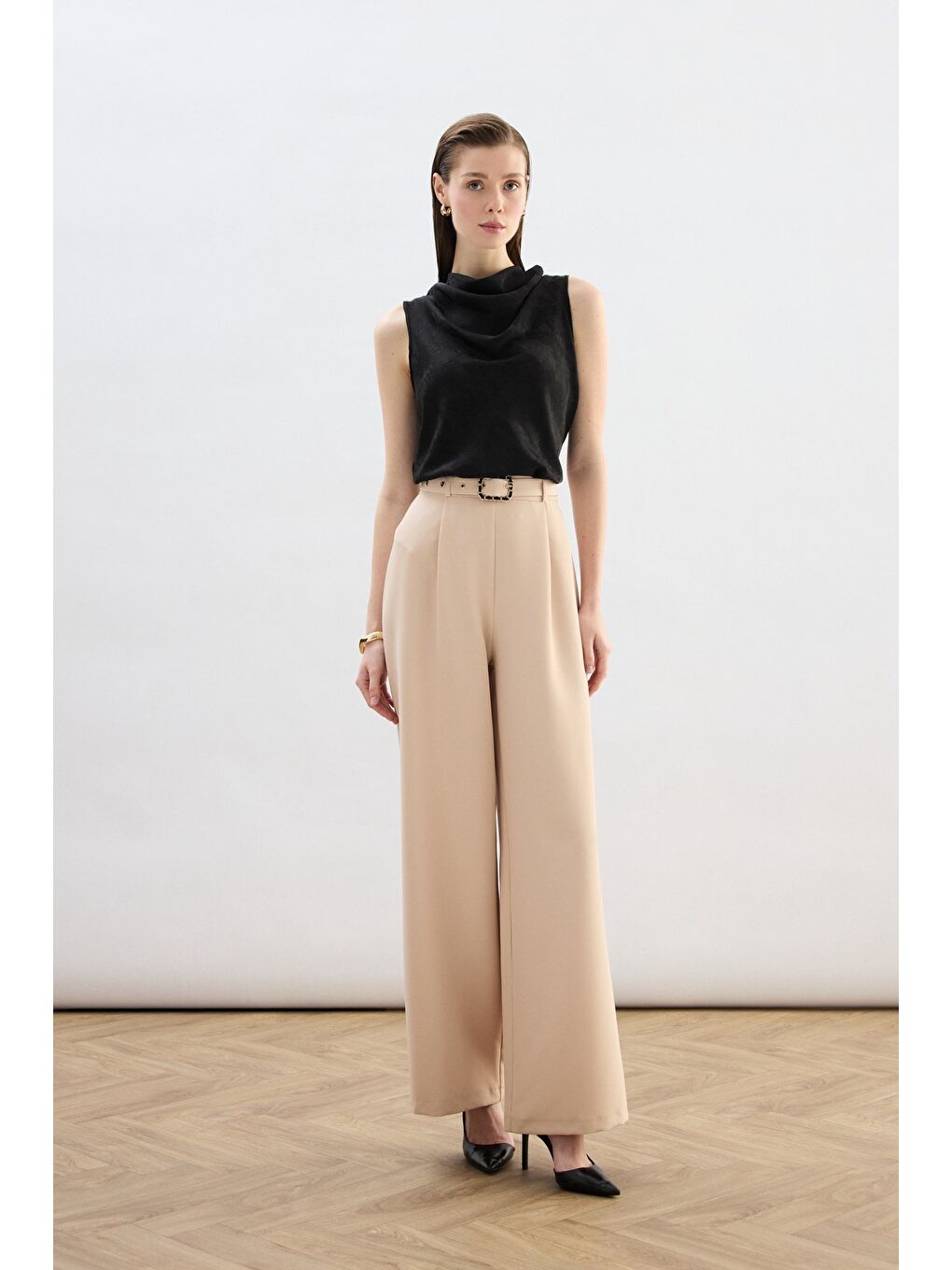 Kemerli Bol Pantolon - Bej