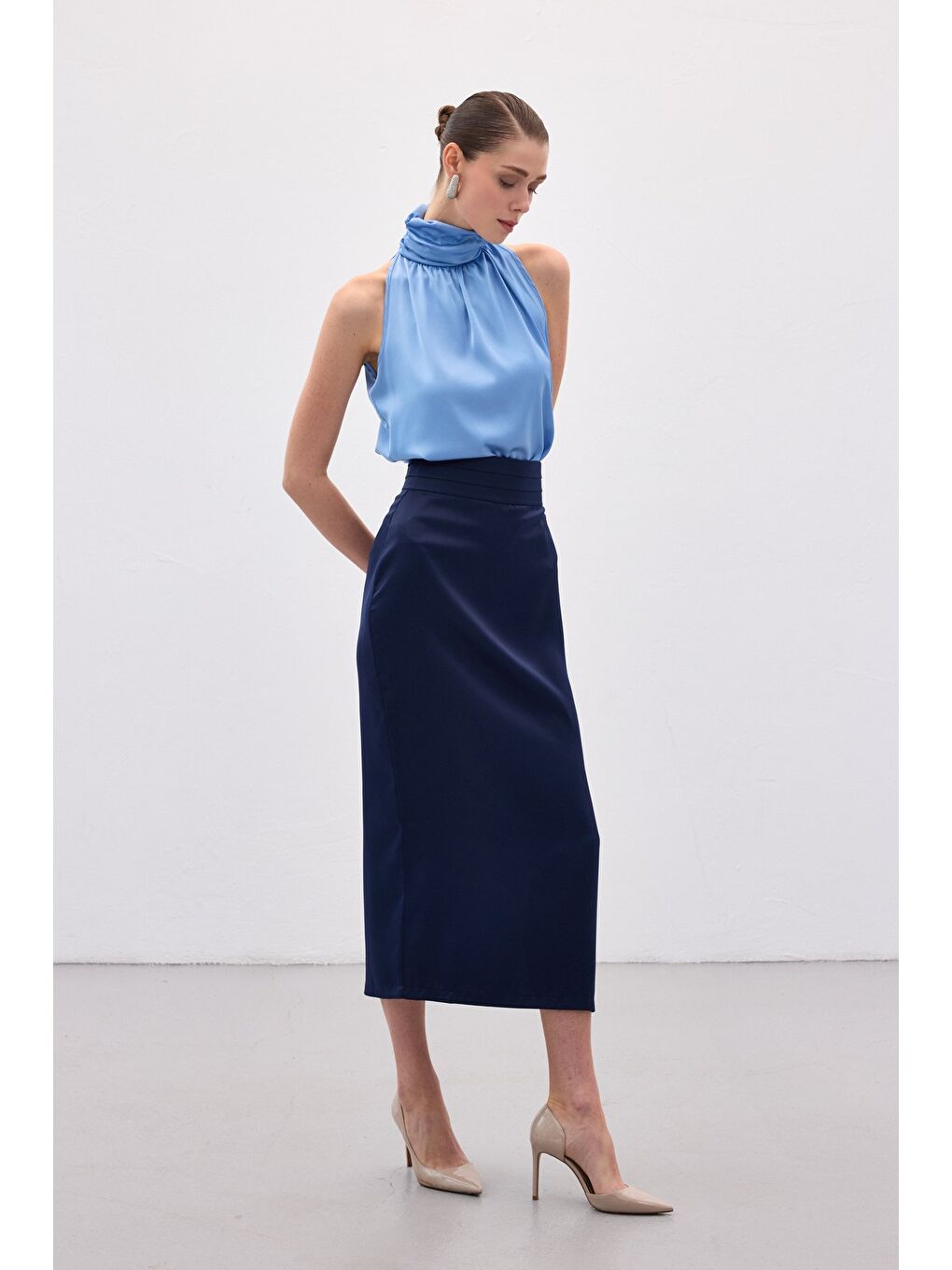 Bel Pile Detaylı Saten Etek - Lacivert-3