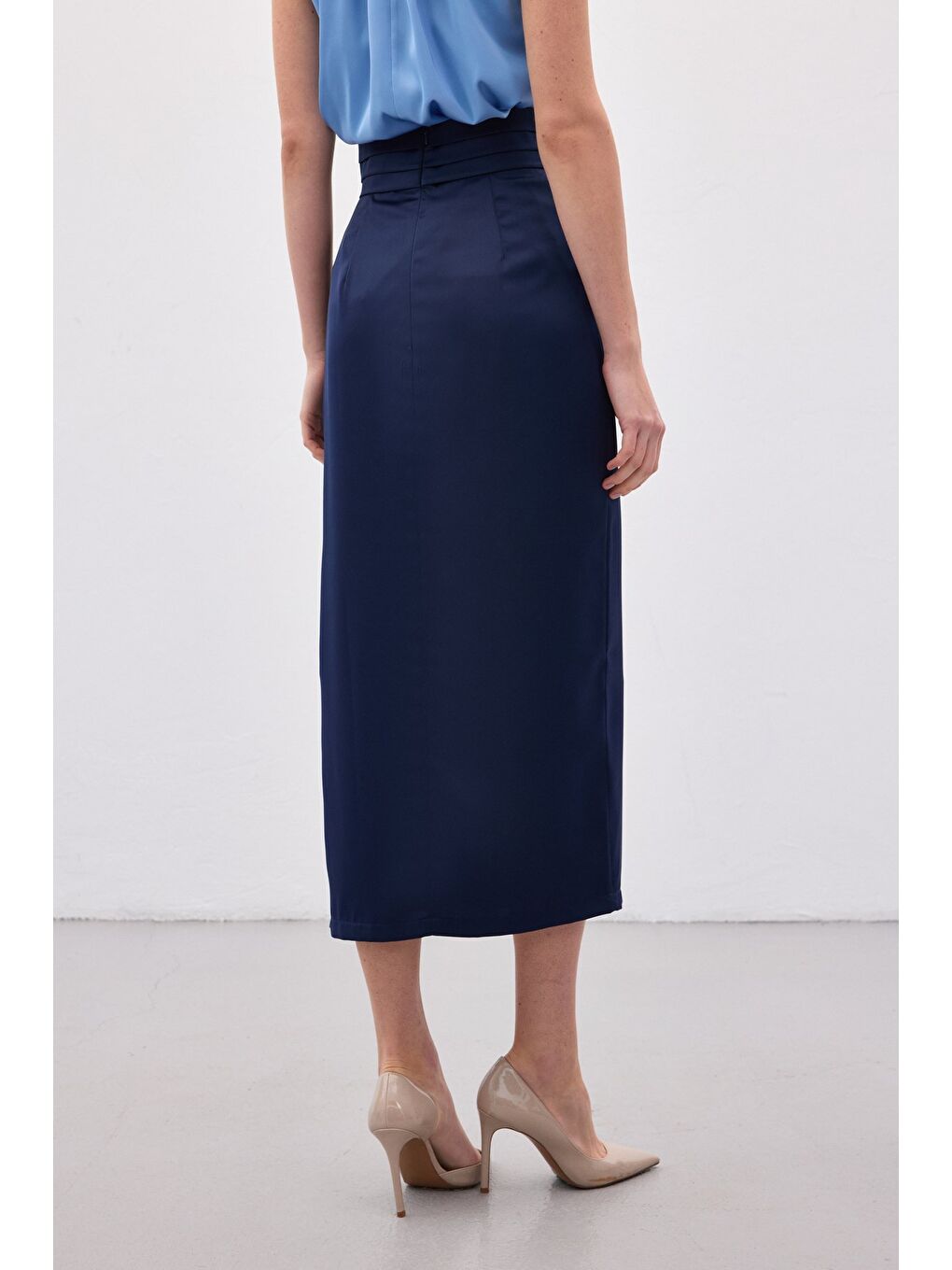 Bel Pile Detaylı Saten Etek - Lacivert-7