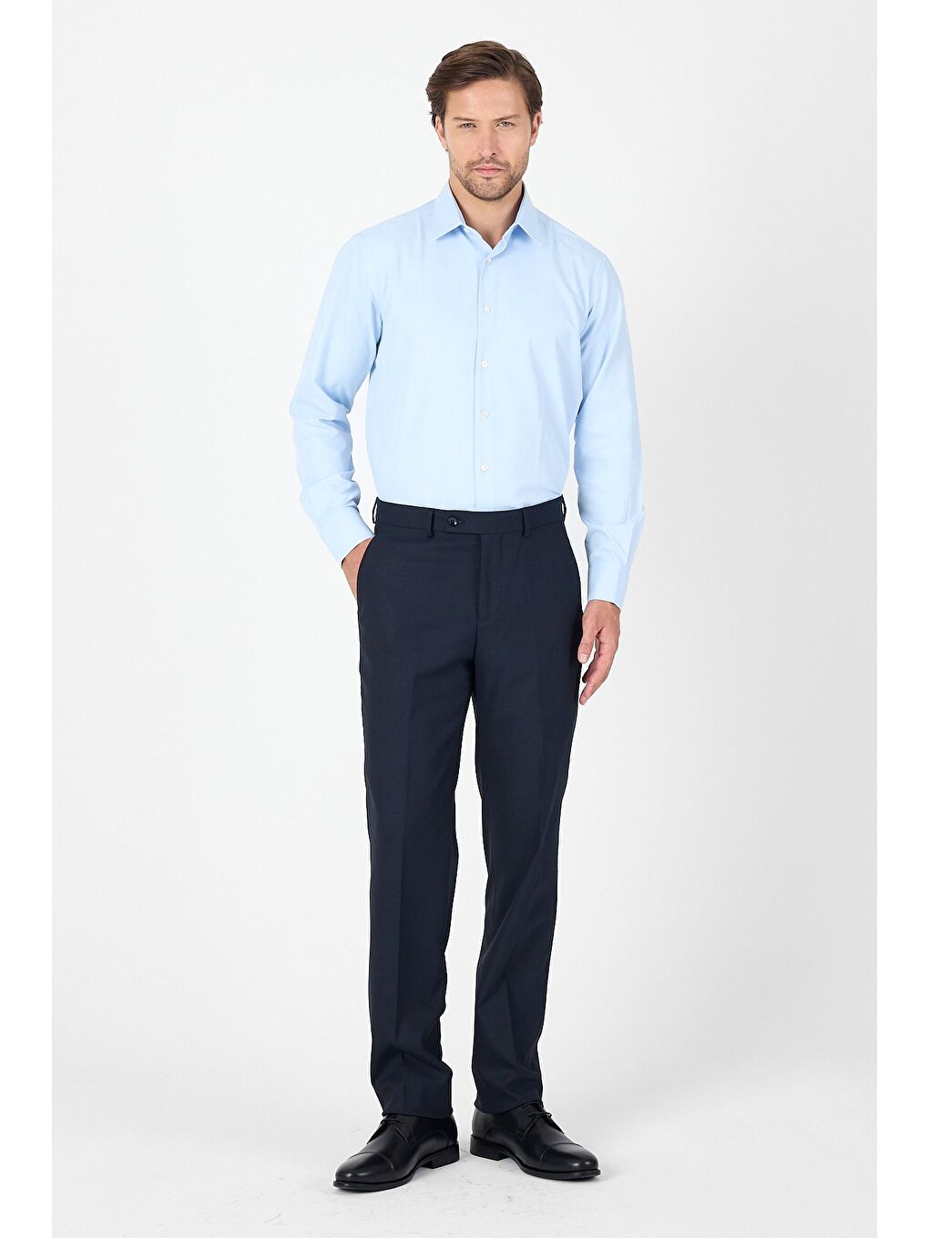 Koyu Mavi Uzun Kol Sert Yaka Cepsiz Comfort Fit Pamuklu Gömlek 1004250914-1