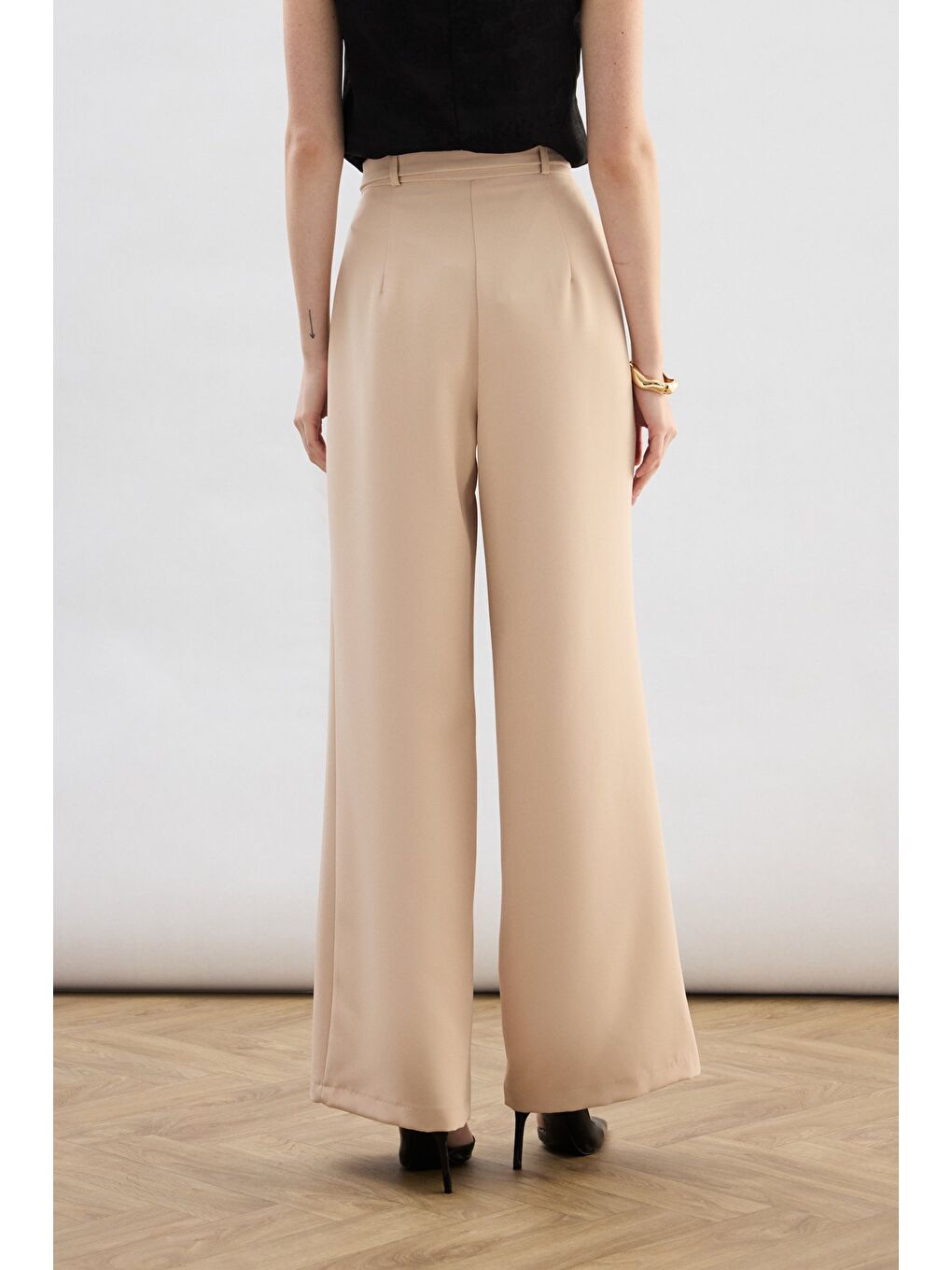 Kemerli Bol Pantolon - Bej-7