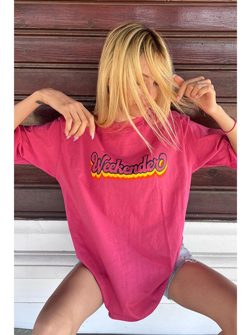 Pembe Baskılı Oversize Yuvarlak Yaka Kadın Tişört-6