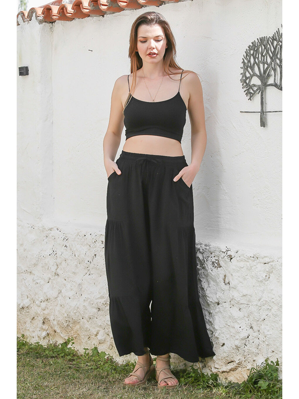 Siyah Cepli Lastikli Ve Bağlamalı Bel İspanyol Paça Casual Viskon Dokuma Pantolon 108 65-2