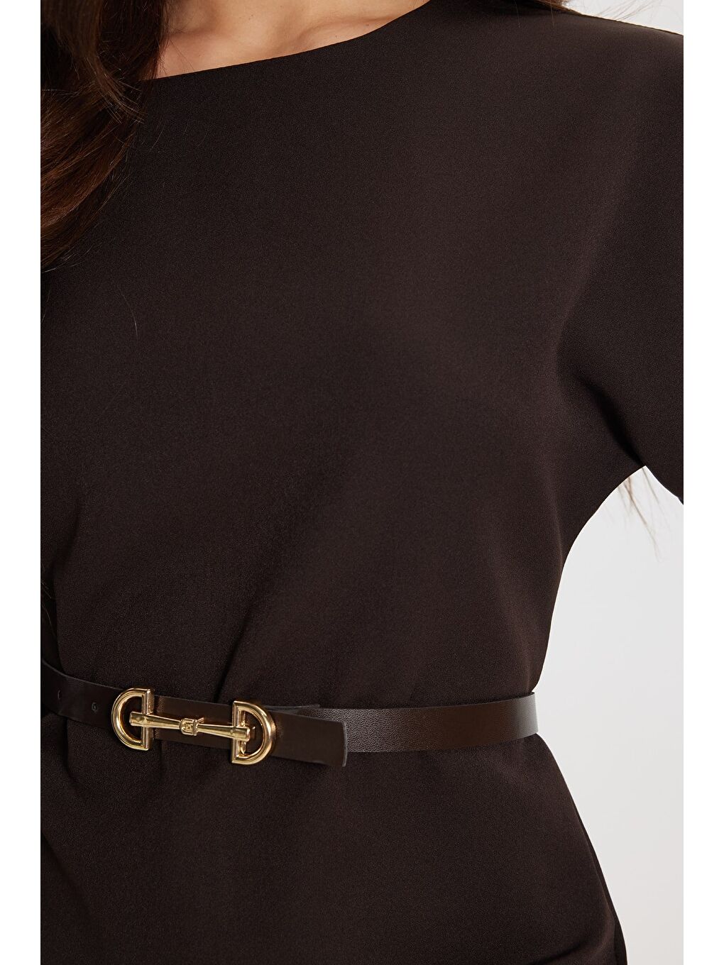 Kadın Slim Fit Dar Kesim Kol Detaylı İnce Kemerli Fermuarlı Kahverengi Bluz Gömlek-3