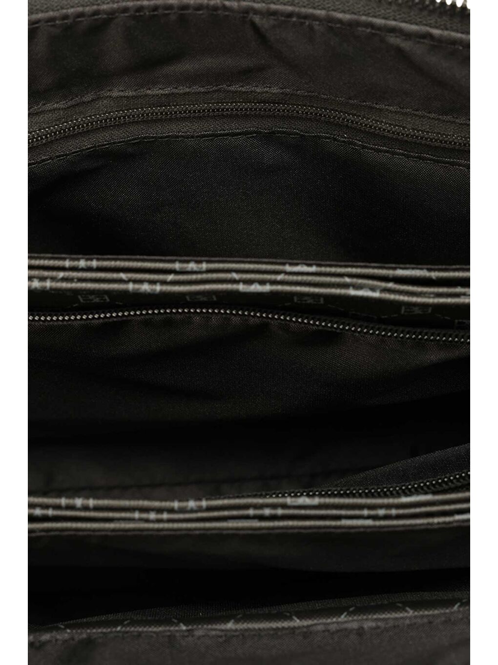 MNG MULTIBLM CPRZ 5PR Siyah Kadın Çapraz Çanta-3