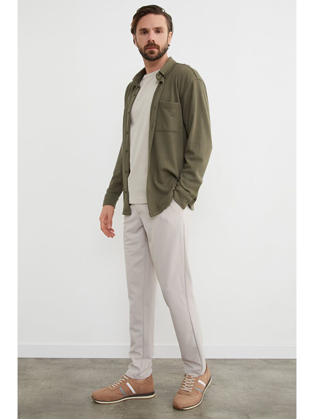 Haki Jakarlı Tek Cepli Gömlek-2