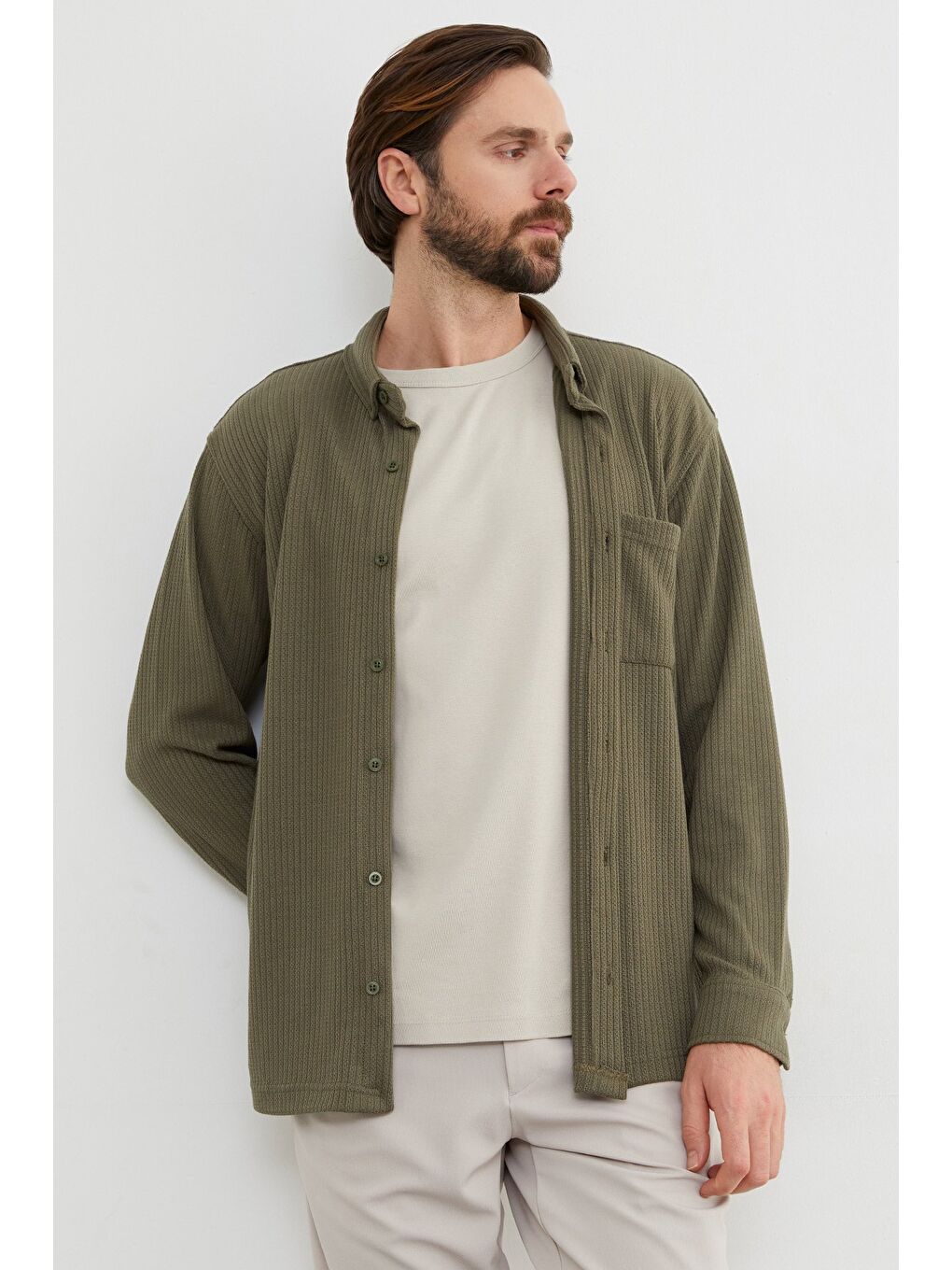 Haki Jakarlı Tek Cepli Gömlek-3