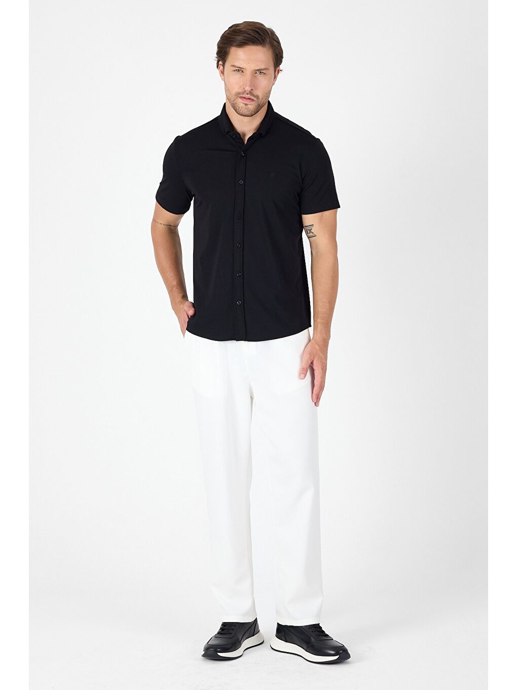 Siyah Kısa Kol Düğmeli Yaka Cepsiz Performans Ürün Slim Fit Büyük Beden Gömlek 1004250256-3