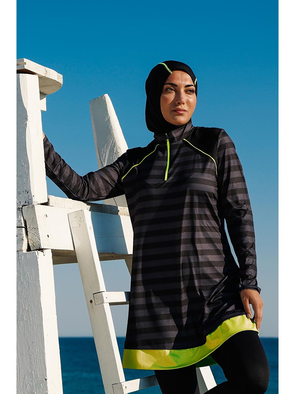 Tam Kapalı Tesettür Mayo Siyah M2232-1