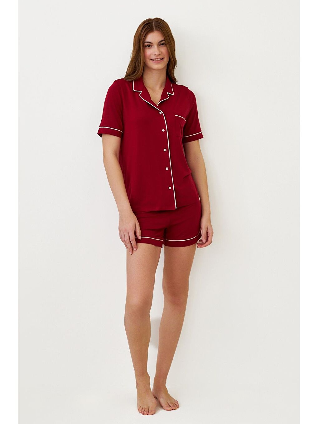 Kadın Luxury Düğmeli Şortlu Pijama Takımı Bordo