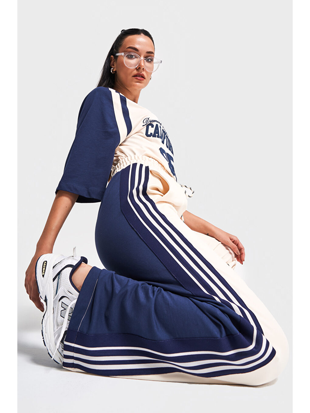 Kadın Çoklu Renk S5-Krem Lacivert Örme Kumaş Eşofman Oversize T-Shirt 2'li Kombin-1