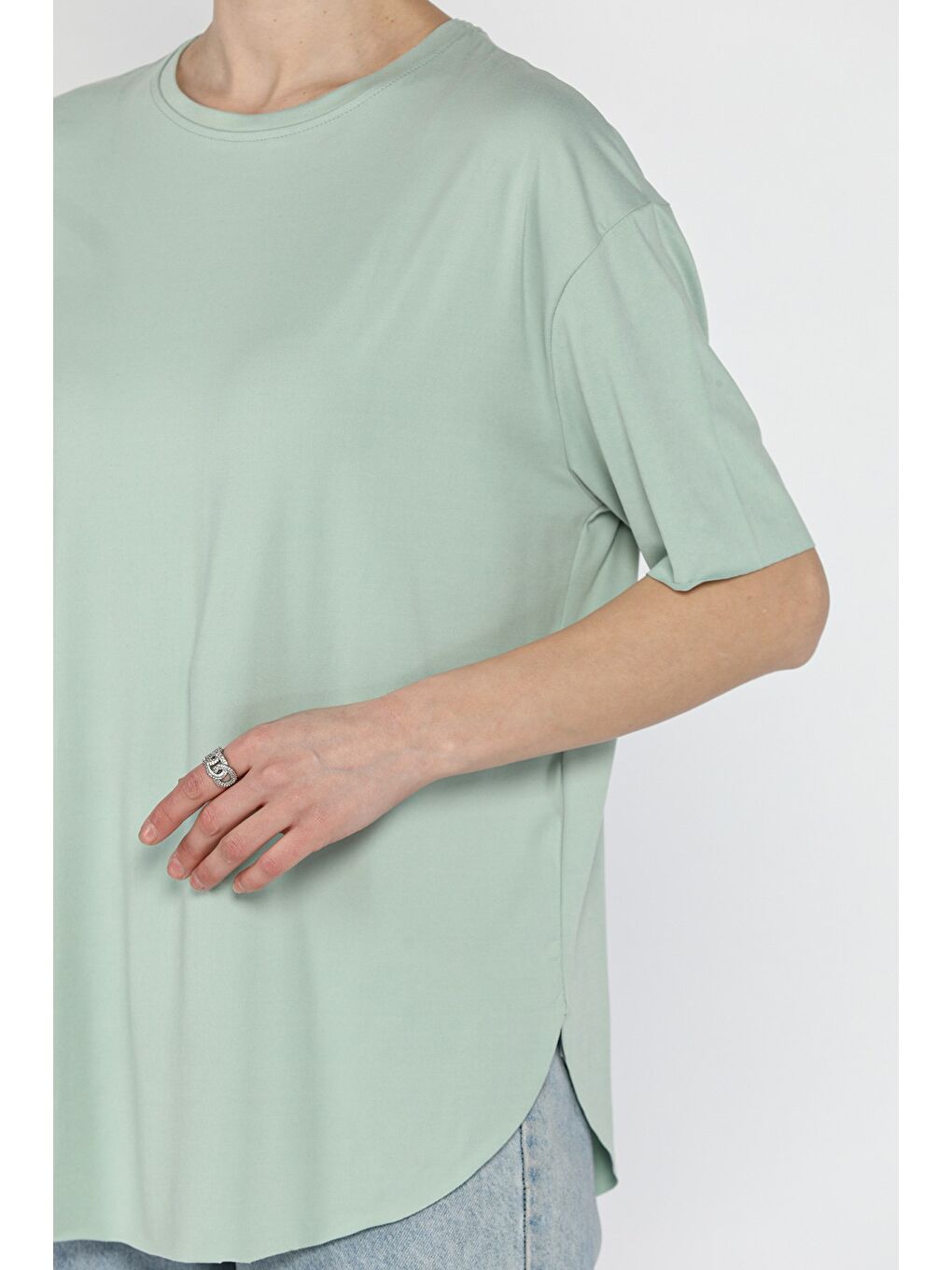 Yeşil Kadın Oval Kesim Basic Tişört-3