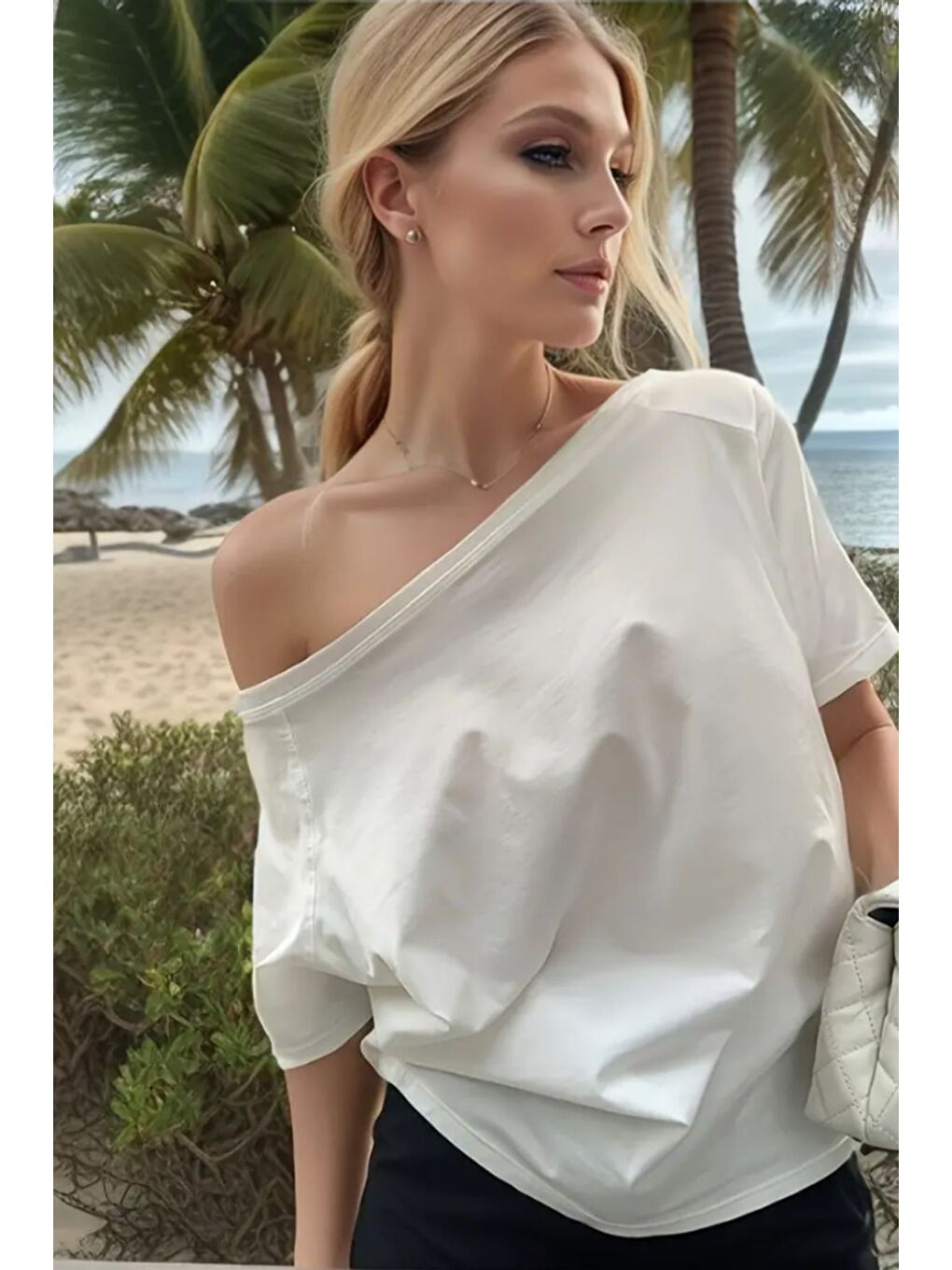 Beyaz Kadın Düşük Omuz Kayık Yaka Oversize T-Shirt-3