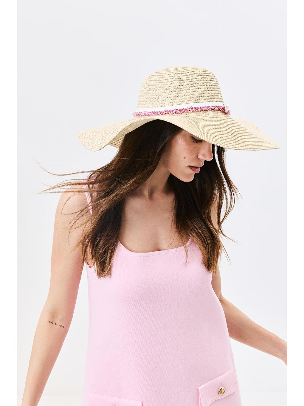 Geniş Kenar Hasır Plaj Şapkası Y25730-06 Bej-1