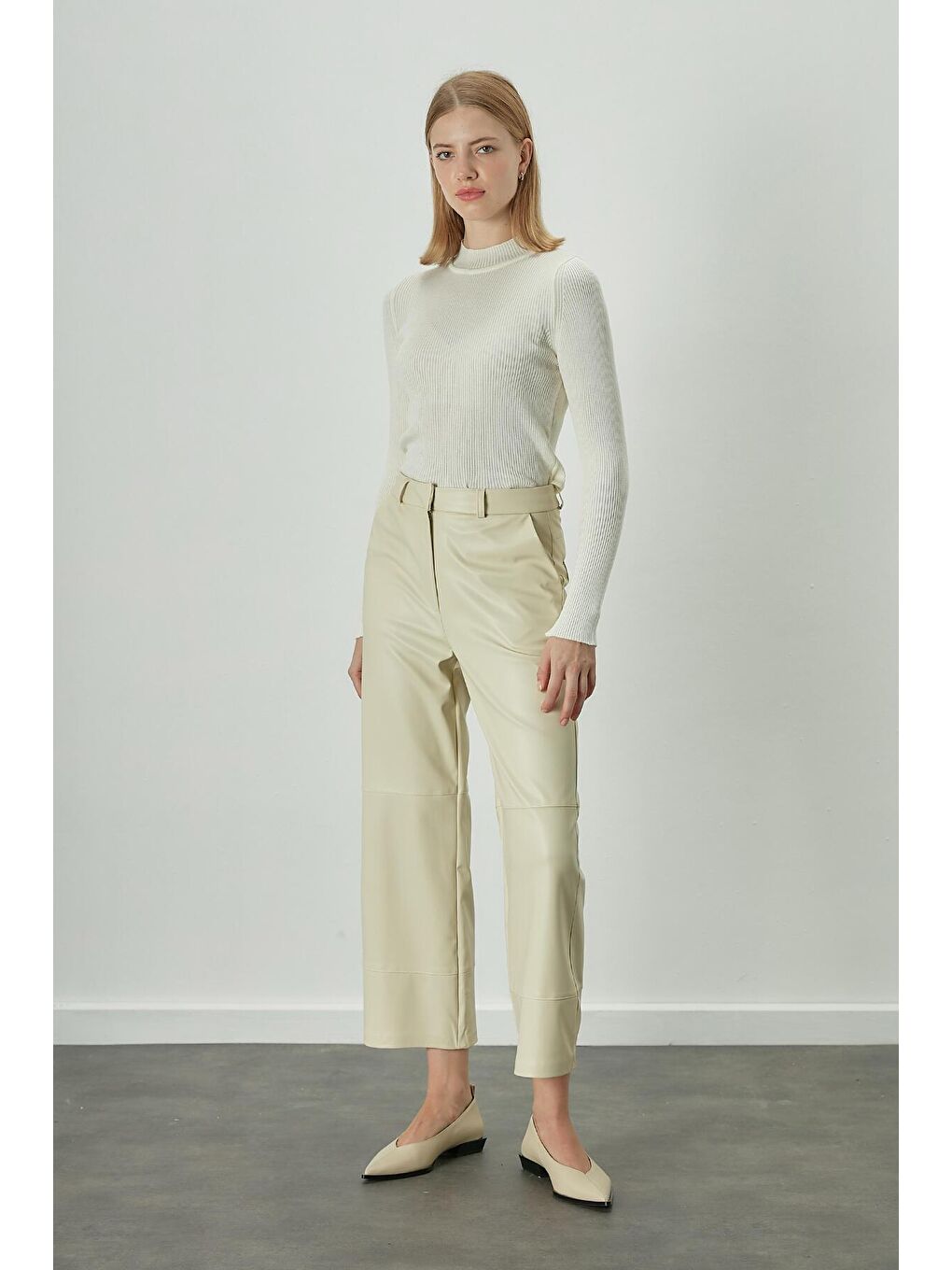 Bej Deri Flare Paça Pantolon Vanilya-3