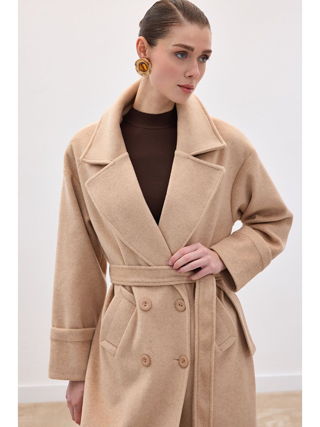 Beli Bağlamalı Uzun Kaban - Bej-5