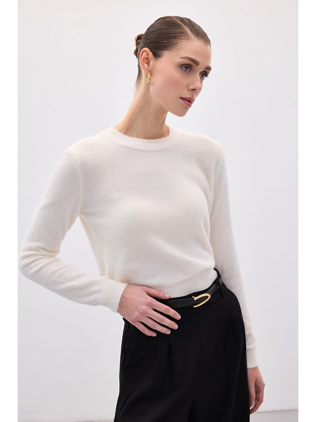 Sakallı Triko - Ekru