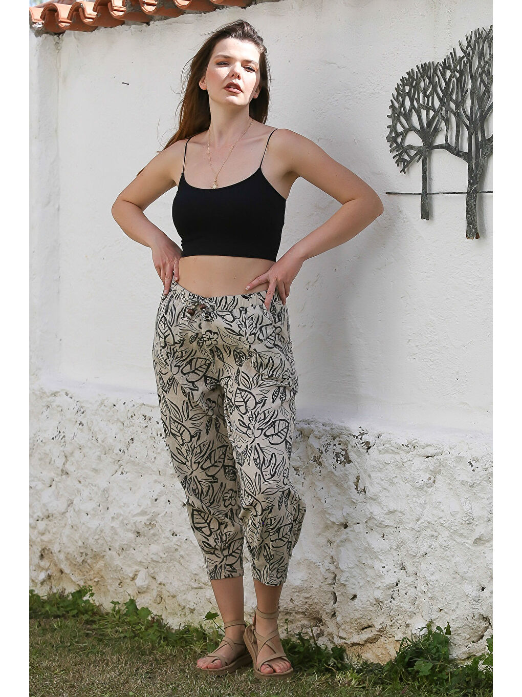 Bej Cepli Yıkamalı Allover Baskılı Lastikli Ve Bağlamalı Bel Şalvar Paça Dokuma Pantolon 90 65-3