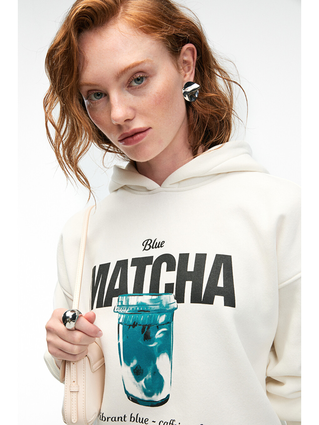 Yanmesa Kadın Oversize Baskı Ve Nakış Detaylı Uzun Kollu Kapüşonlu Beyaz Sweatshirt-2