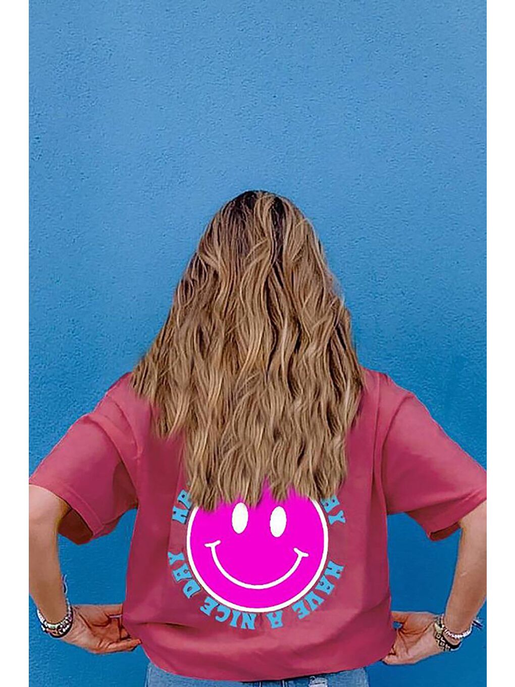 Pembe Arka Baskılı Oversize Yuvarlak Yaka Kadın Tişört-6