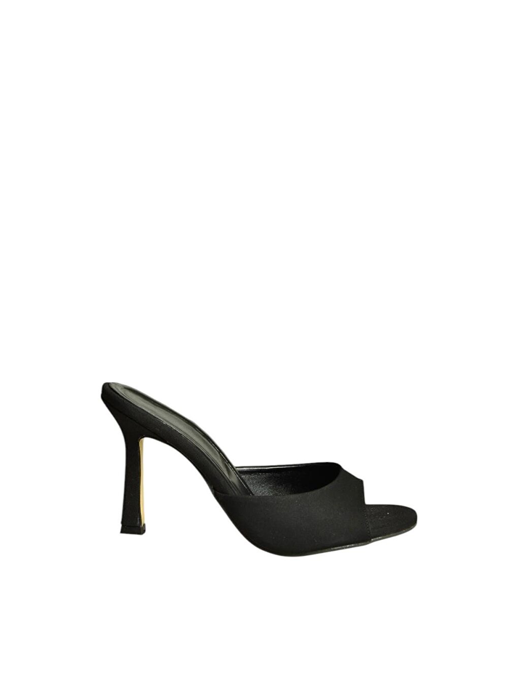 Siyah Kadın Topuklu Ayakkabı U997062804-5
