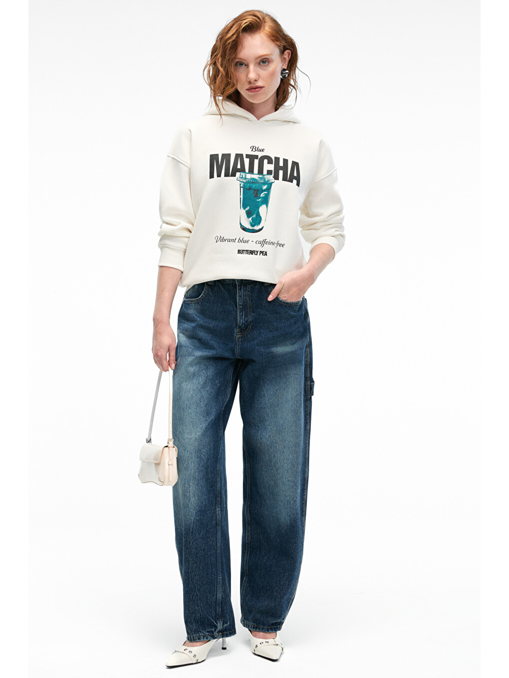 Yanmesa Kadın Oversize Baskı Ve Nakış Detaylı Uzun Kollu Kapüşonlu Beyaz Sweatshirt-4