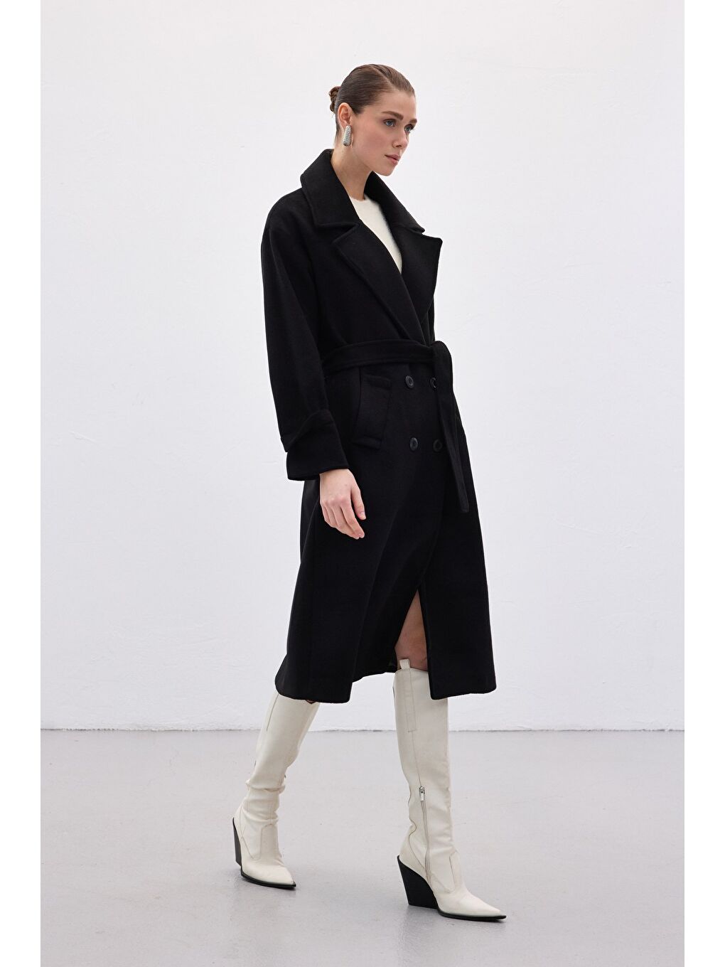 Beli Bağlamalı Uzun Kaban - Siyah-2