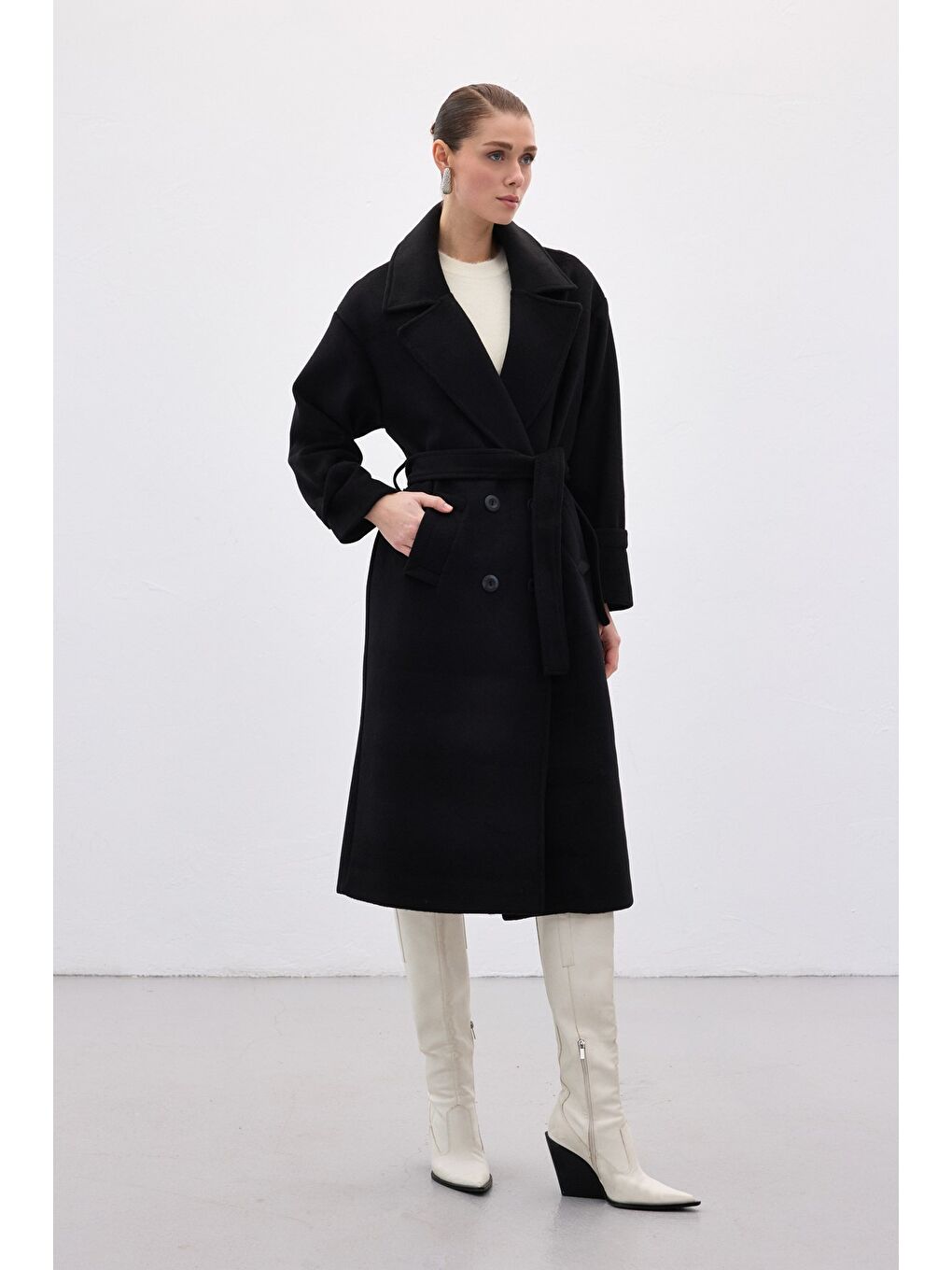 Beli Bağlamalı Uzun Kaban - Siyah-3