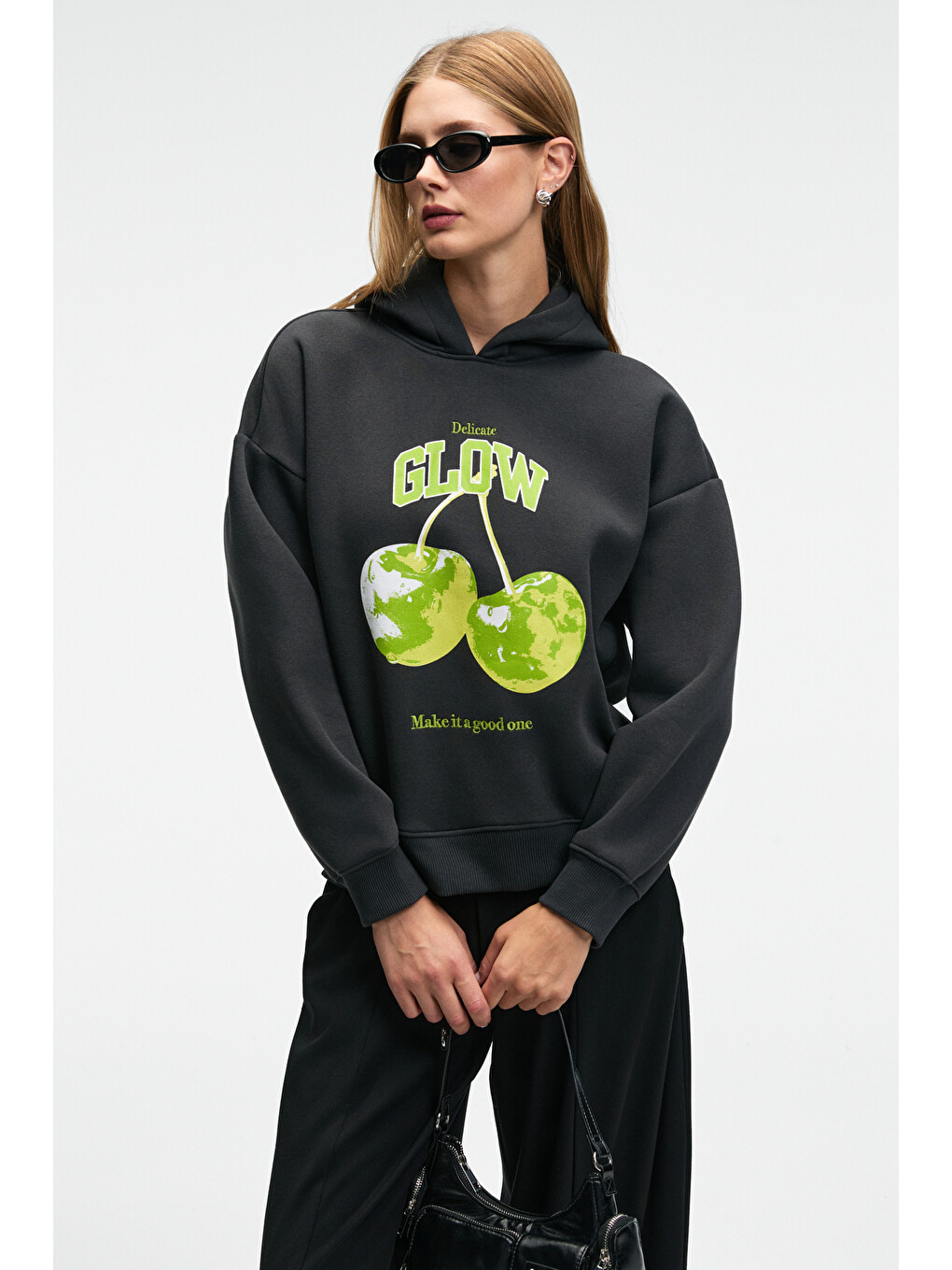 Yanmesa Kadın Oversize Baskı Ve Nakış Detaylı Uzun Kollu Kapüşonlu Koyu Antrasit Sweatshirt-1
